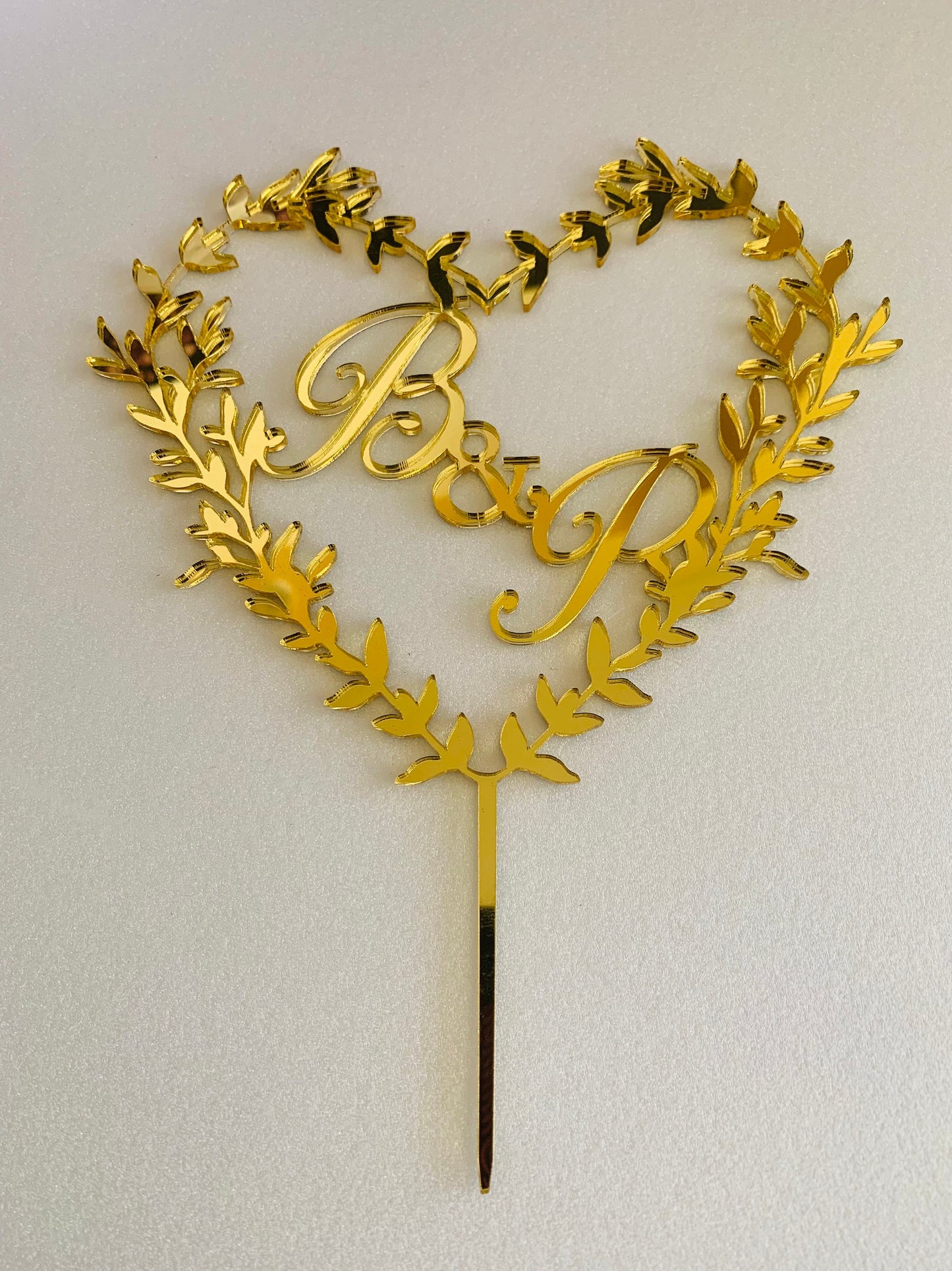 Personalized Wedding Cake Topper - Heart Shape with Initials - Mr & Mrs Anniversary Decoration
