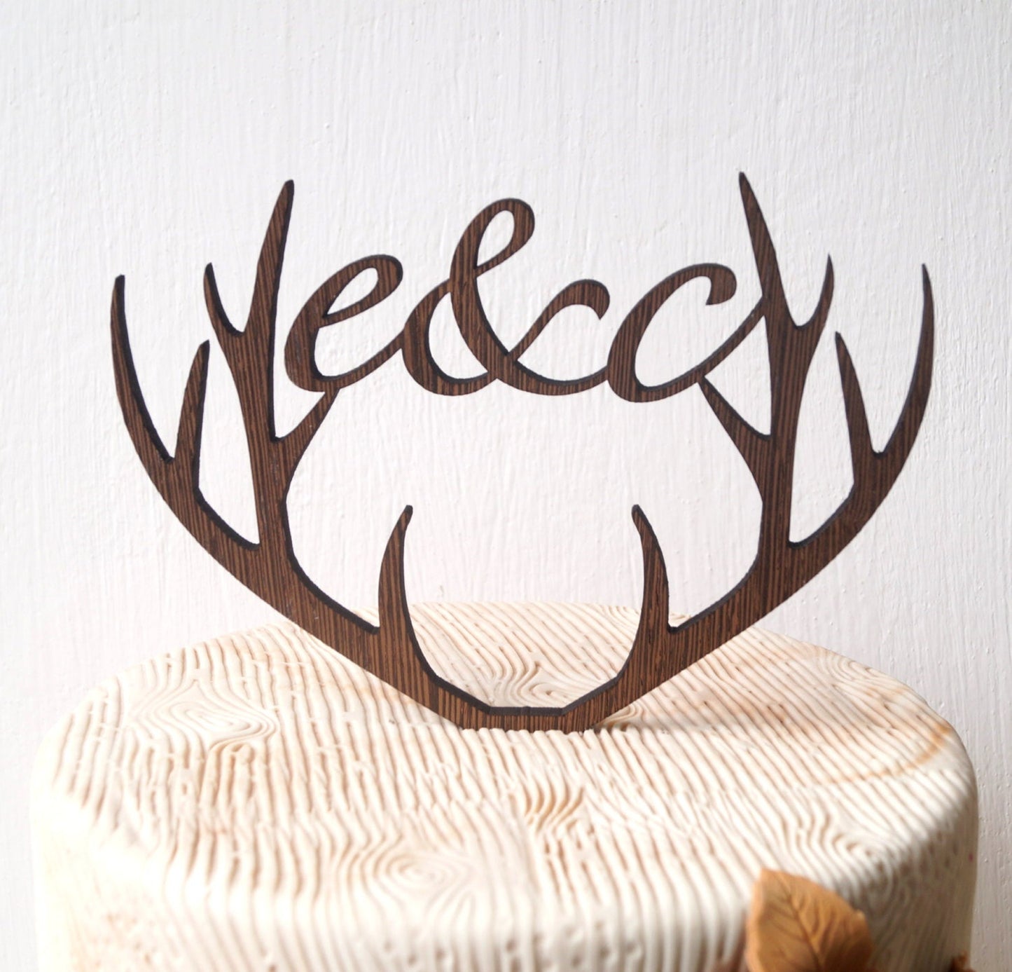 Personalized antlers cake topper, wedding cake topper, deer antlers topper, rustic wooden cake topper, initials woodland wedding decoration