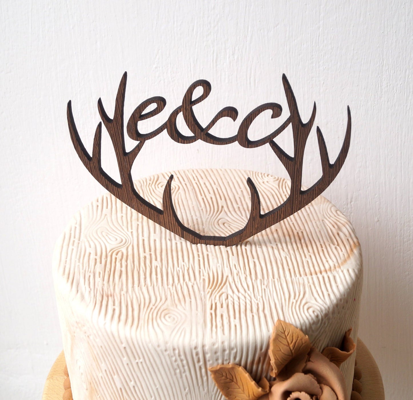 Personalized antlers cake topper, wedding cake topper, deer antlers topper, rustic wooden cake topper, initials woodland wedding decoration