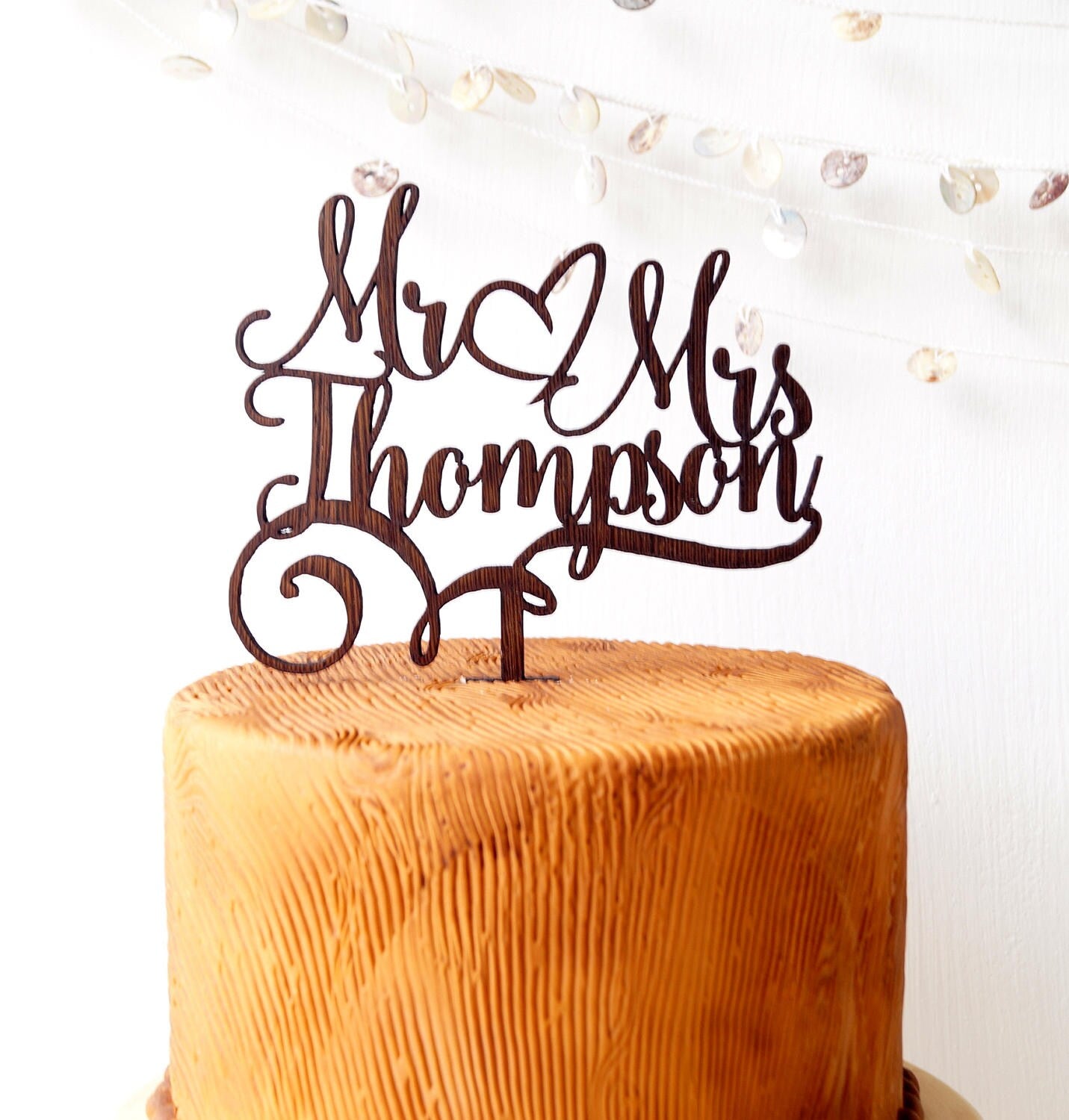 Mr and Mrs cake topper, personalized wedding cake topper, custom cake topper, wooden cake topper, rustic cake topper, Mr & Mrs cake topper