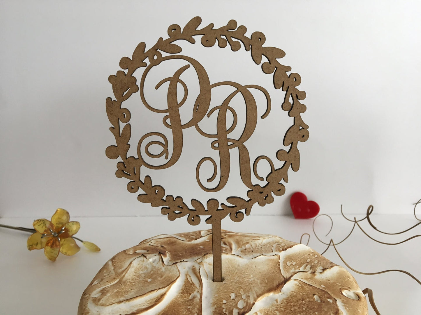 Personalized Wedding Cake Topper with Two Initials - Custom Wreath Monogram Decoration