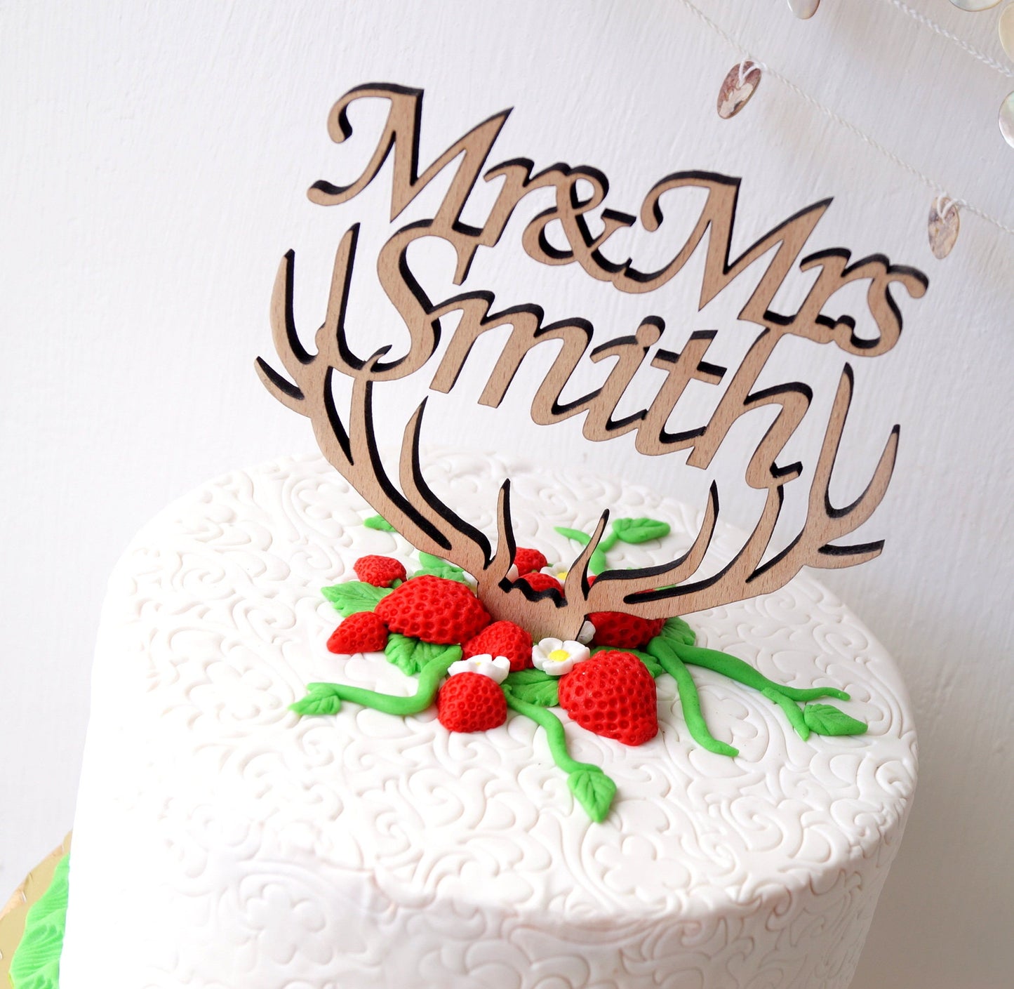 Personalized Mr & Mrs cake topper, wedding cake topper, rustic cake topper, custom cake topper, Mr and Mrs topper, antlers cake topper