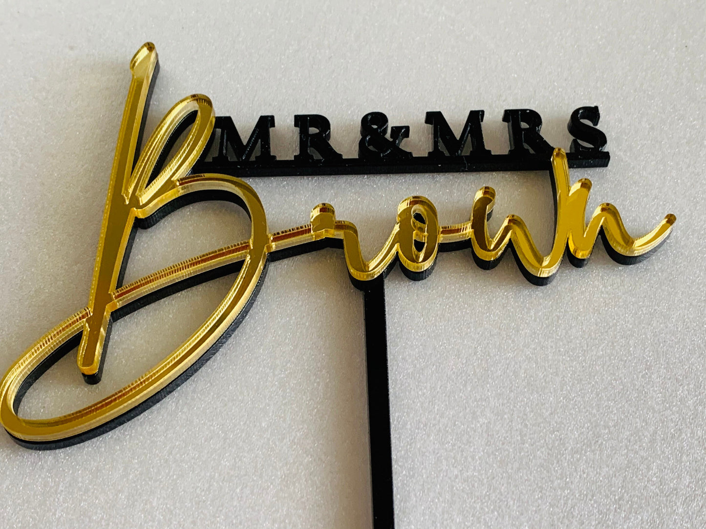 Custom Mr & Mrs Wedding Cake Topper - Personalized Last Name Anniversary Decoration