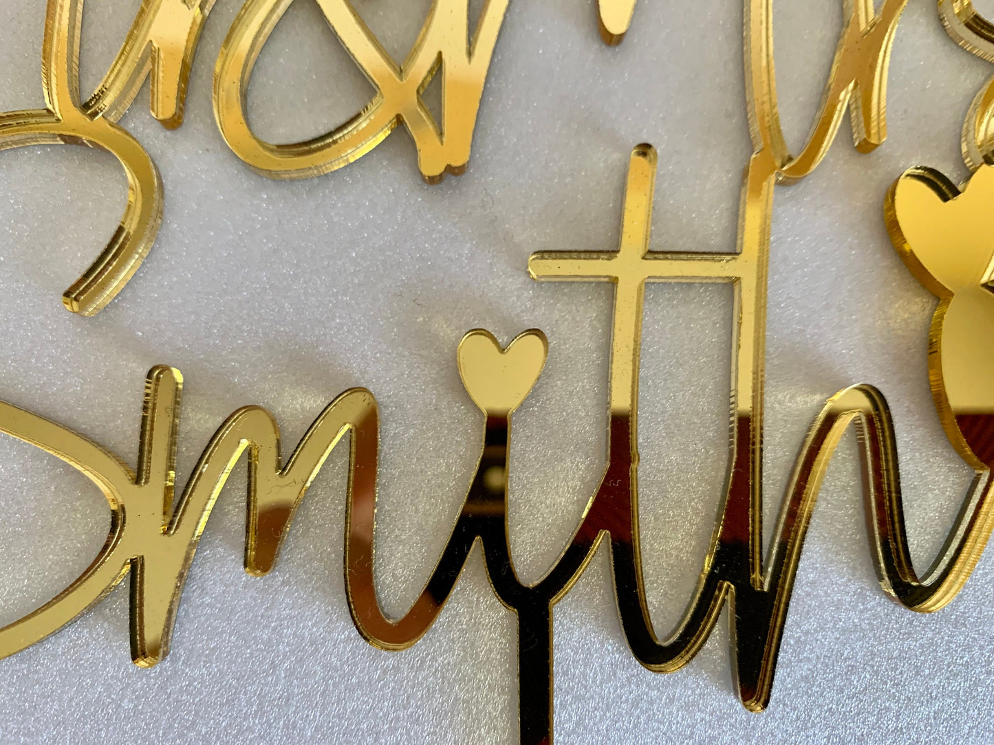 Gold Cake topper for Wedding, Personalized Mr & Mrs Last Name and Heart