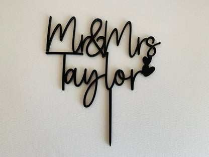 Gold Cake topper for Wedding, Personalized Mr & Mrs Last Name and Heart