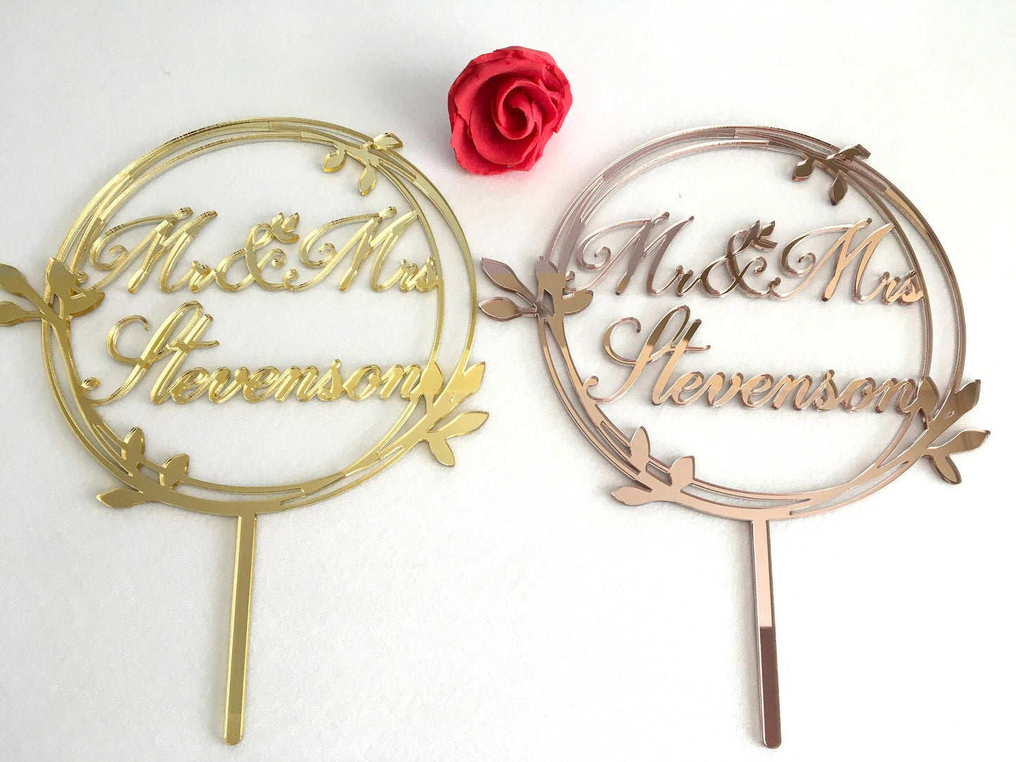 Personalized Mr & Mrs Wedding Cake Topper with Custom Last Name - Laurel Wreath Decor