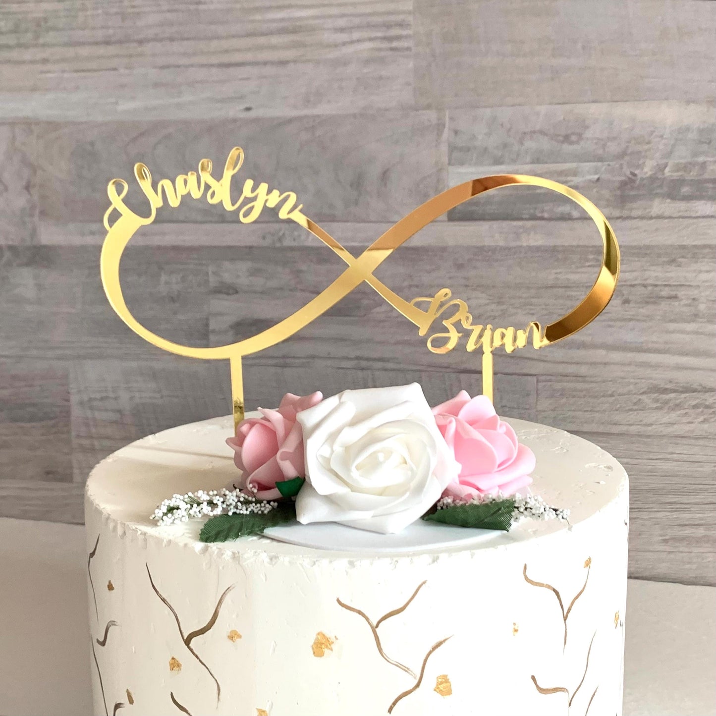 Infinity Cake Topper with Custom Name, Personalized Wedding Decor - Forever Love